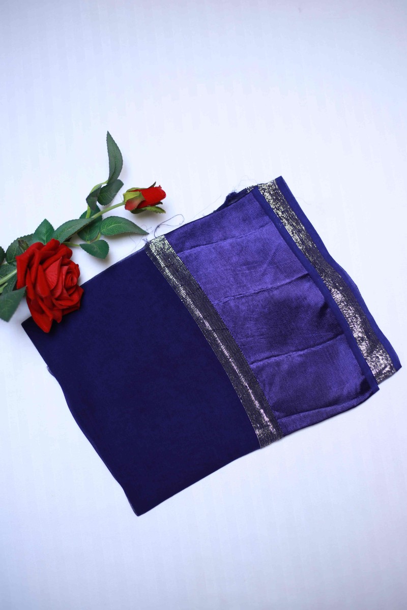 Elegant Pure Georgette Saree - Image 4